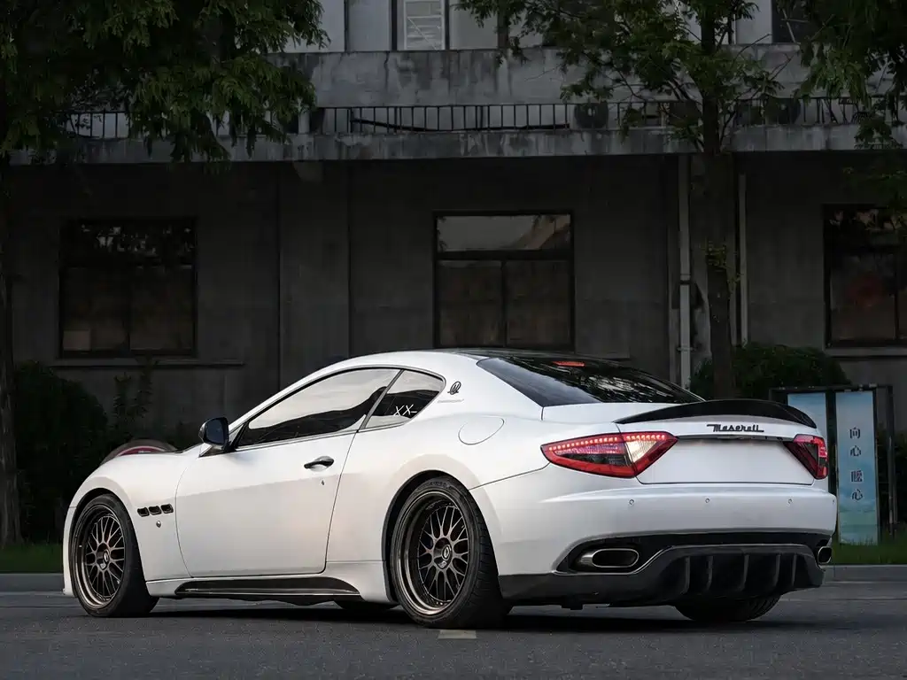 Maserati GranTurismo 2010 2009 4.7L Sport Automatic