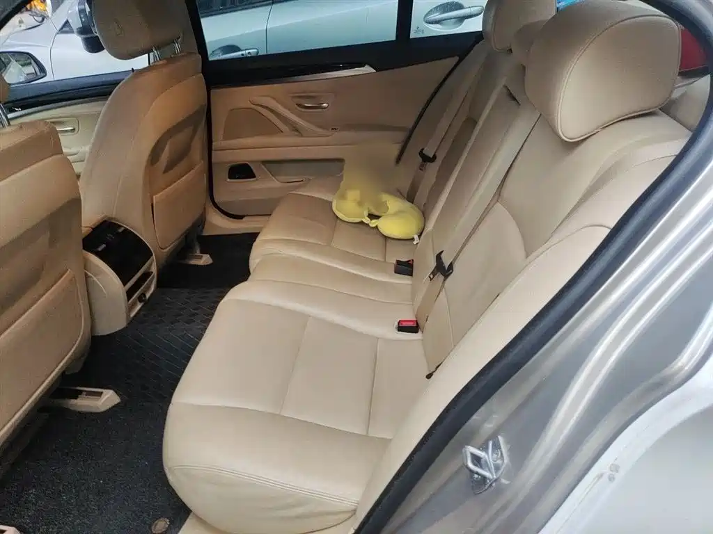 BMW 5 Series 2014 528Li xDrive Premium фото 15