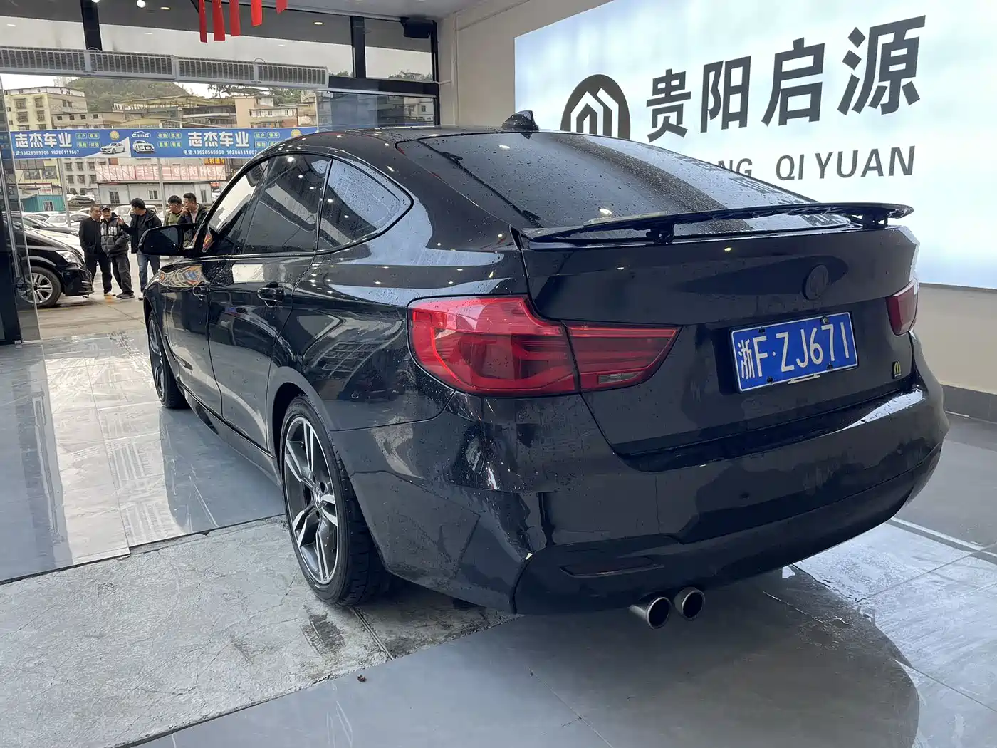 BMW 3 Series GT 2017 330i xDrive M Sport фото 19
