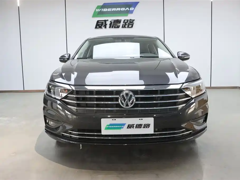 Volkswagen Sagitar 2021 280TSI DSG Surpassing Edition фото 2