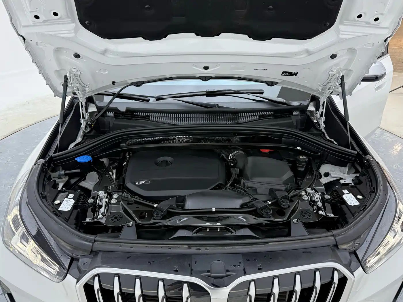 BMW X1 2023 sDrive20Li X Design Package фото 15