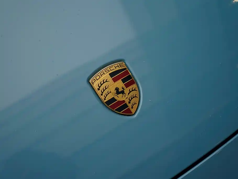 Porsche Taycan 2022 Taycan 4S фото 27