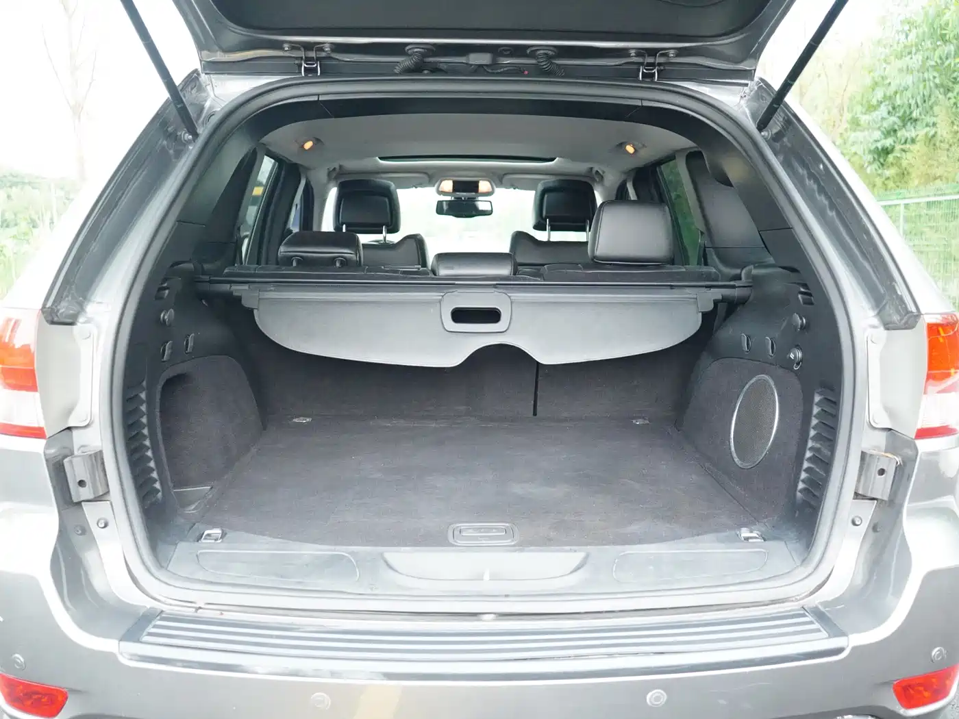 Фото 26 - Jeep Grand Cherokee (Import)