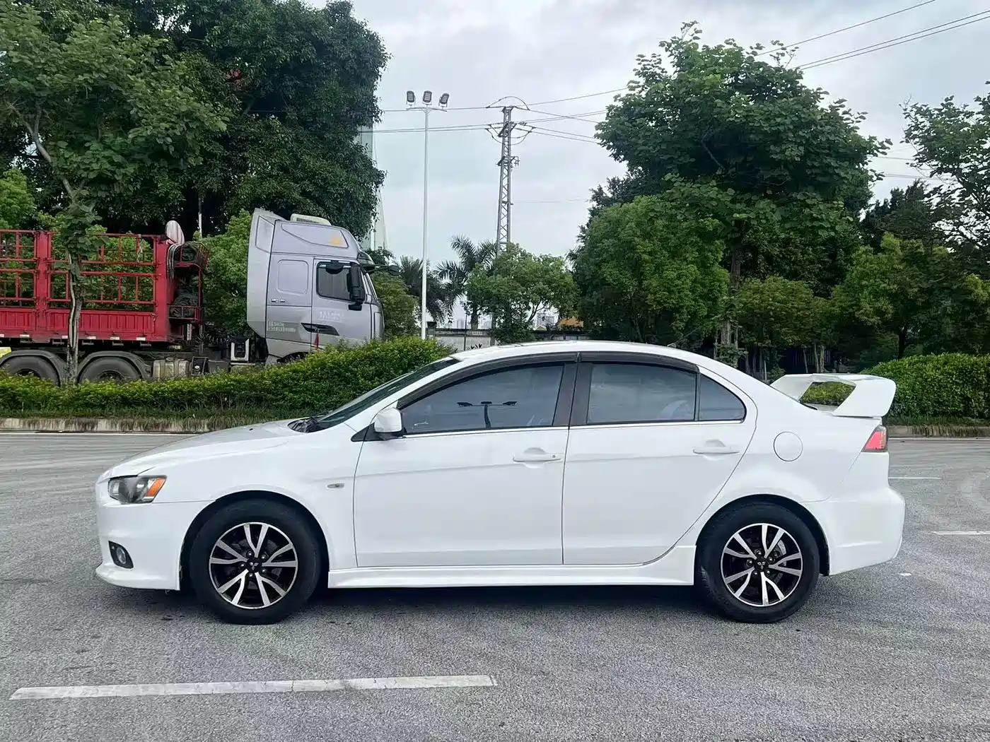Mitsubishi Lancer EX 2014 2013 ZhiShang Edition 1.8L CVT Luxury