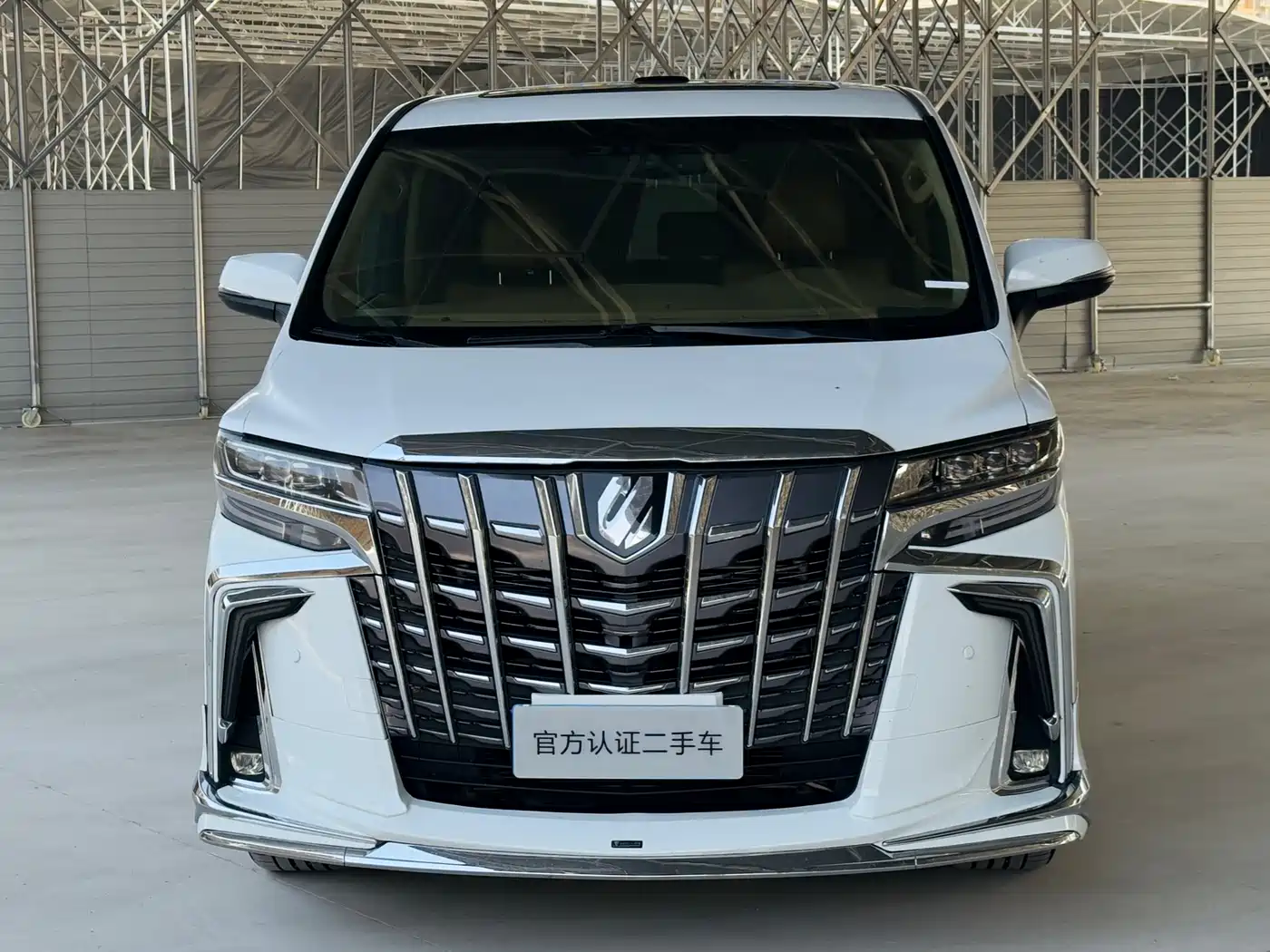 Toyota Alphard 2012 3.5L Premium Edition фото 2