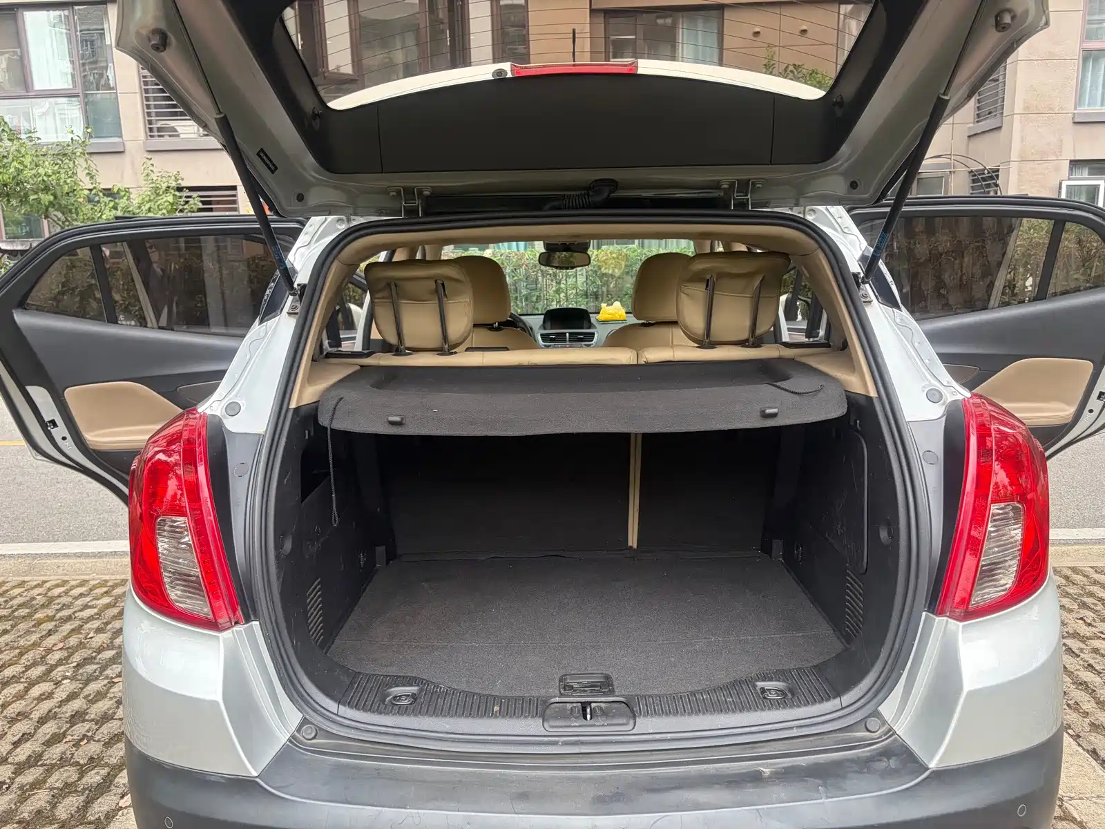 Фото 20 - Buick Encore
