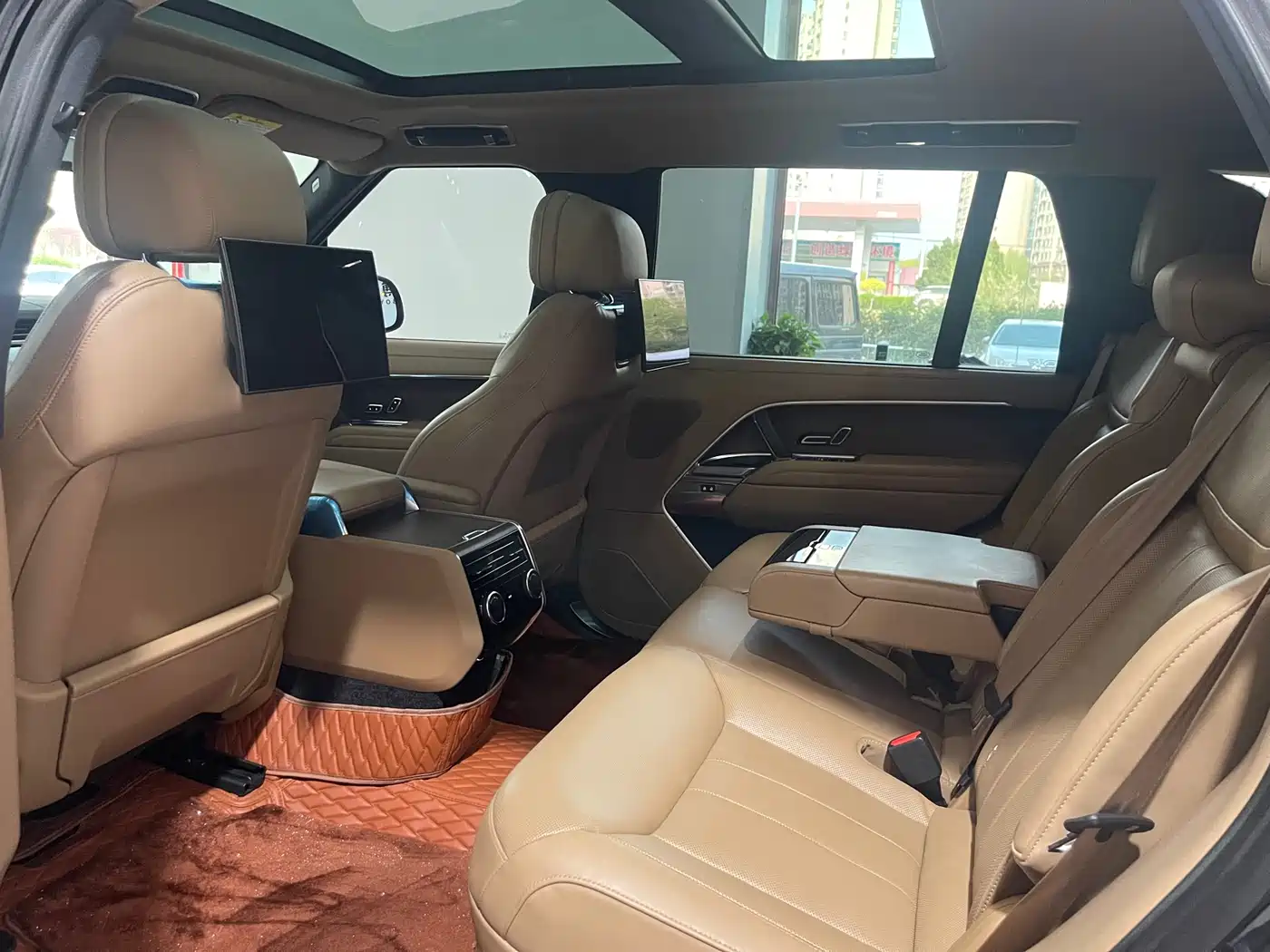 LAND ROVER RANGE ROVER