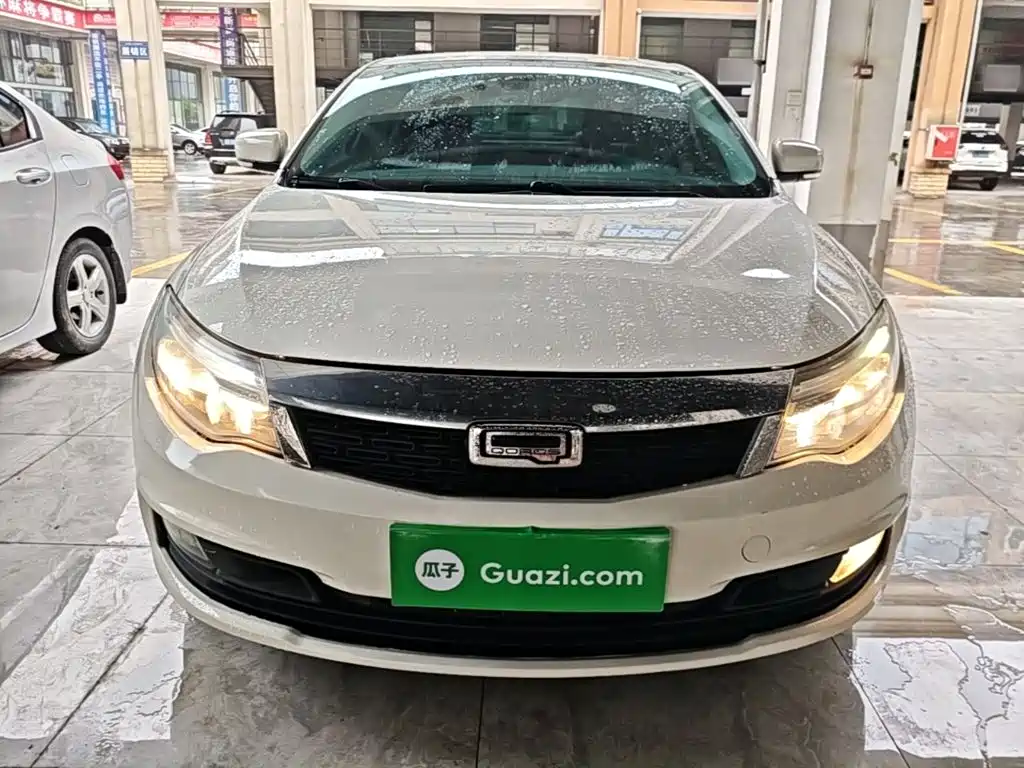 Qoros 3 2019 2018 Sedan 1.6L Auto Leading