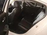 Photo 17 - Roewe i5