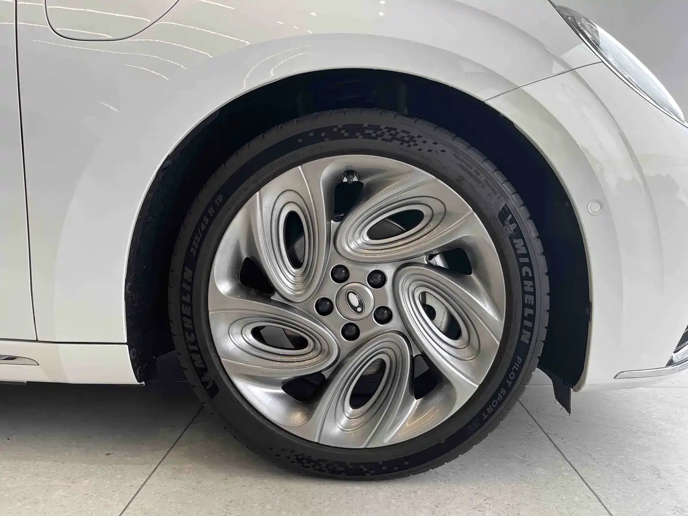 Ora Lightning Cat 2024 2022 555km Premium Edition