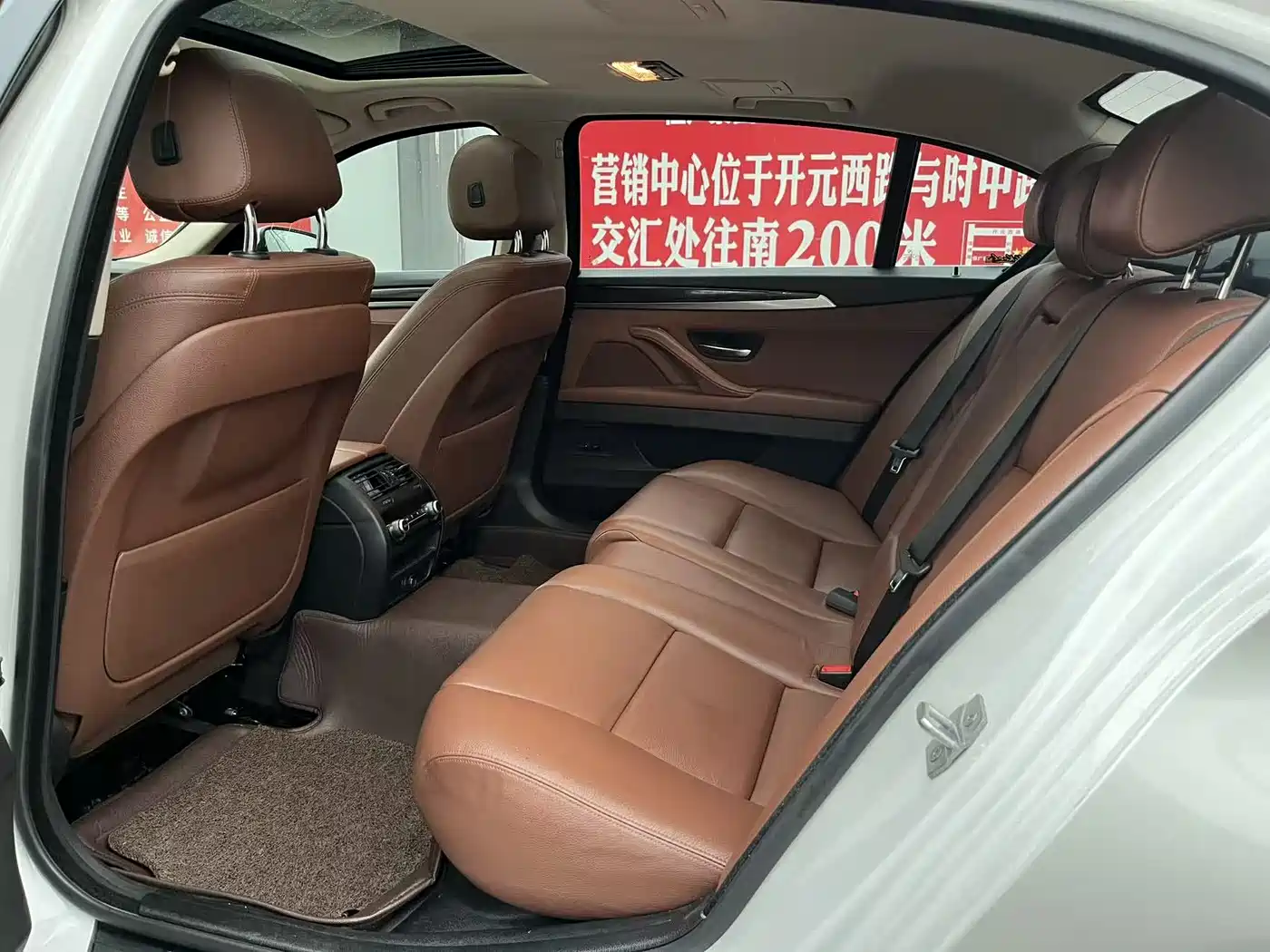 BMW 5 Series 2014 528Li xDrive Premium фото 15