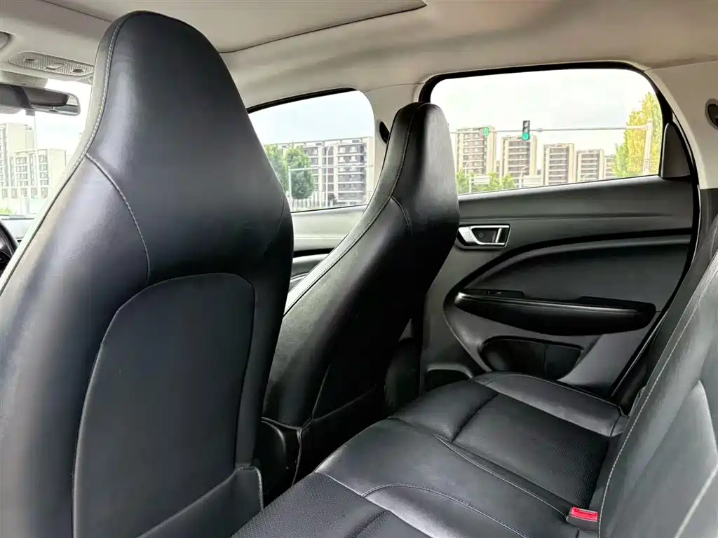 Leapmotor T03 2020 2020 400 Luxury Edition