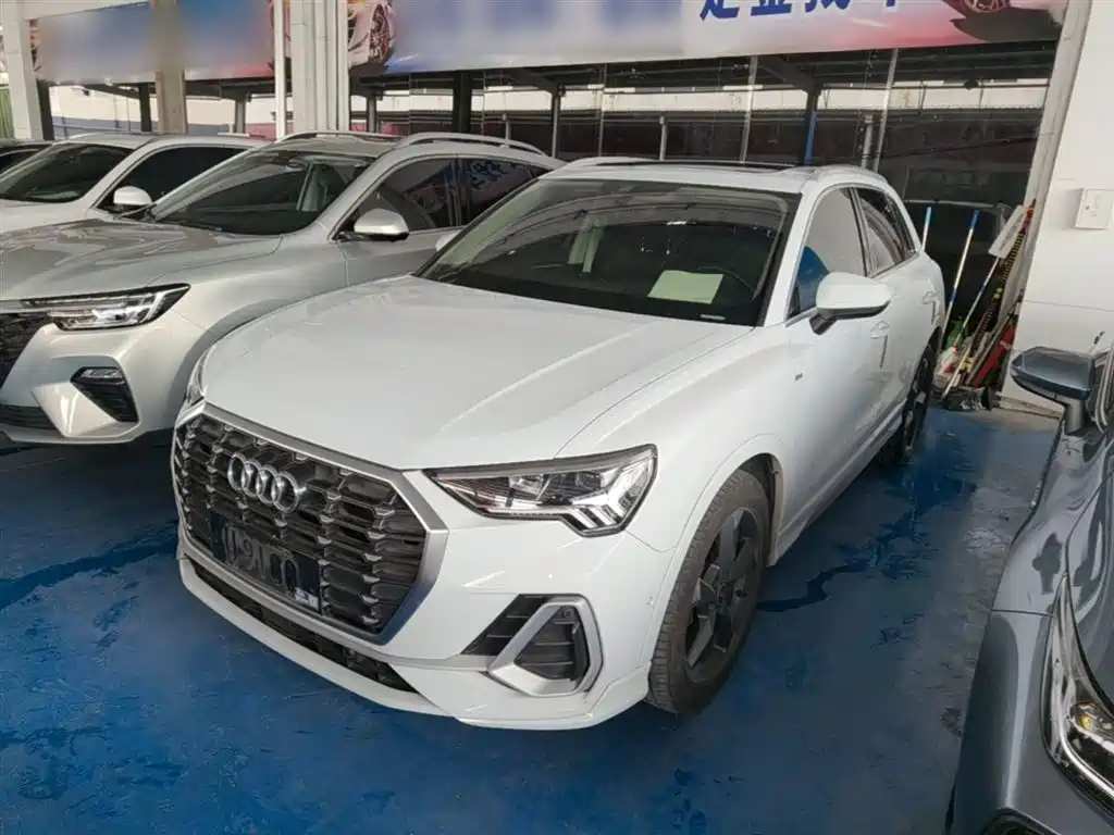 Audi Q3 2021 35 TFSI Fashion Sport