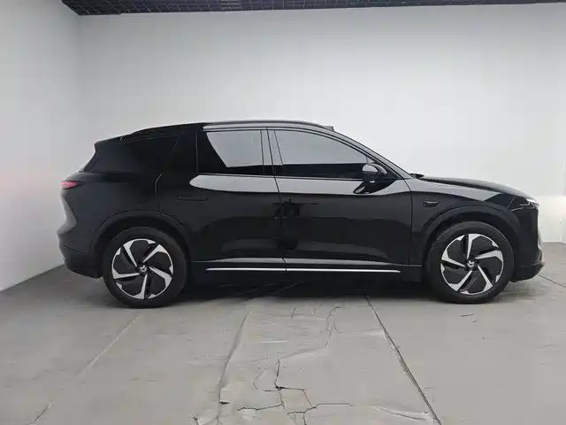 Фото 7 - NIO ES6