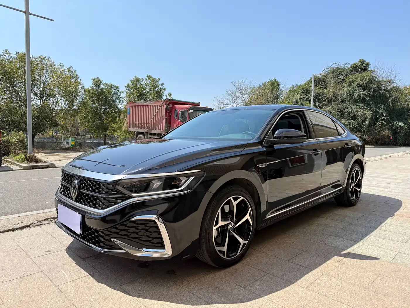 Volkswagen Passat 2024 Model 380TSI Starlight Elite