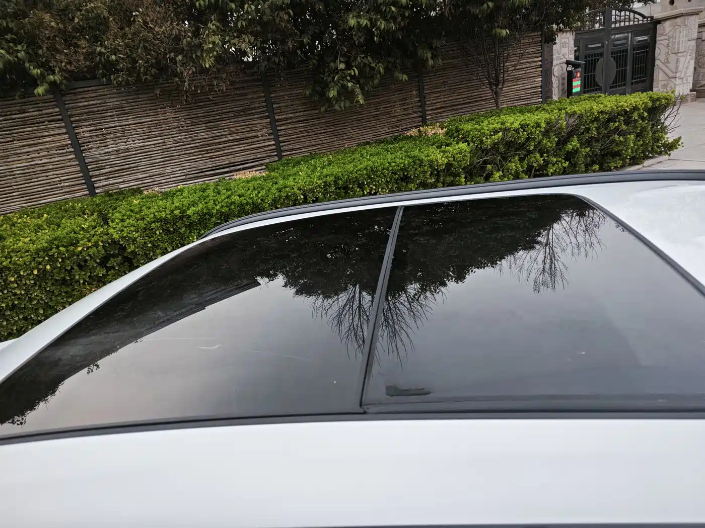 NEZHA AUTOMOBILE NEZHA U