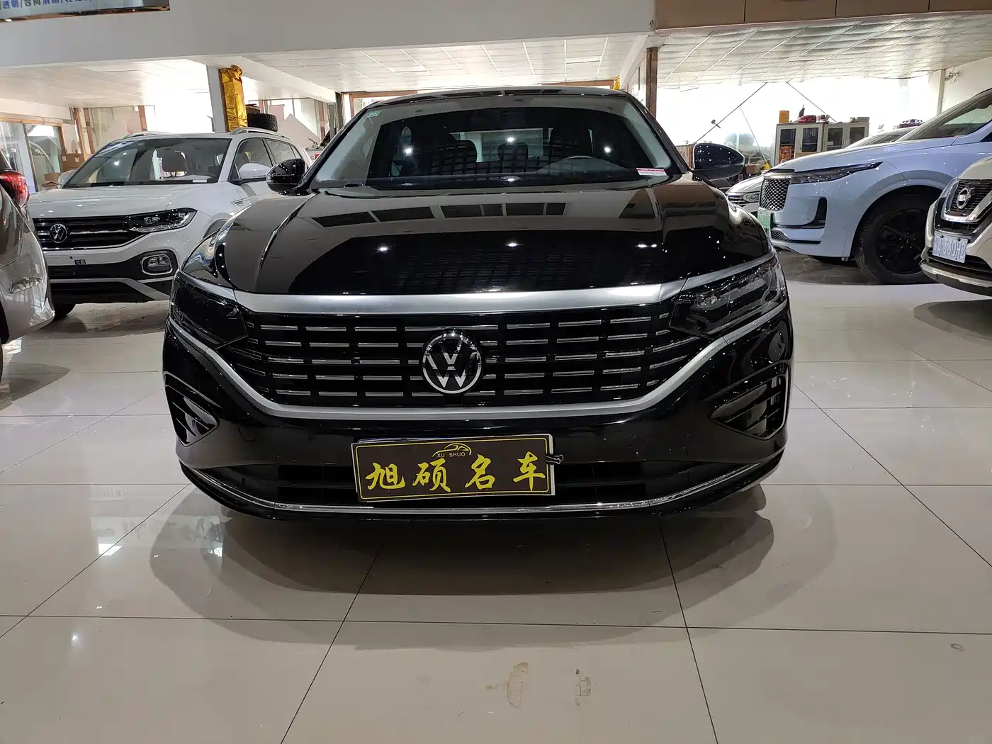Volkswagen Passat 2022 330TSI Elite Edition фото 3