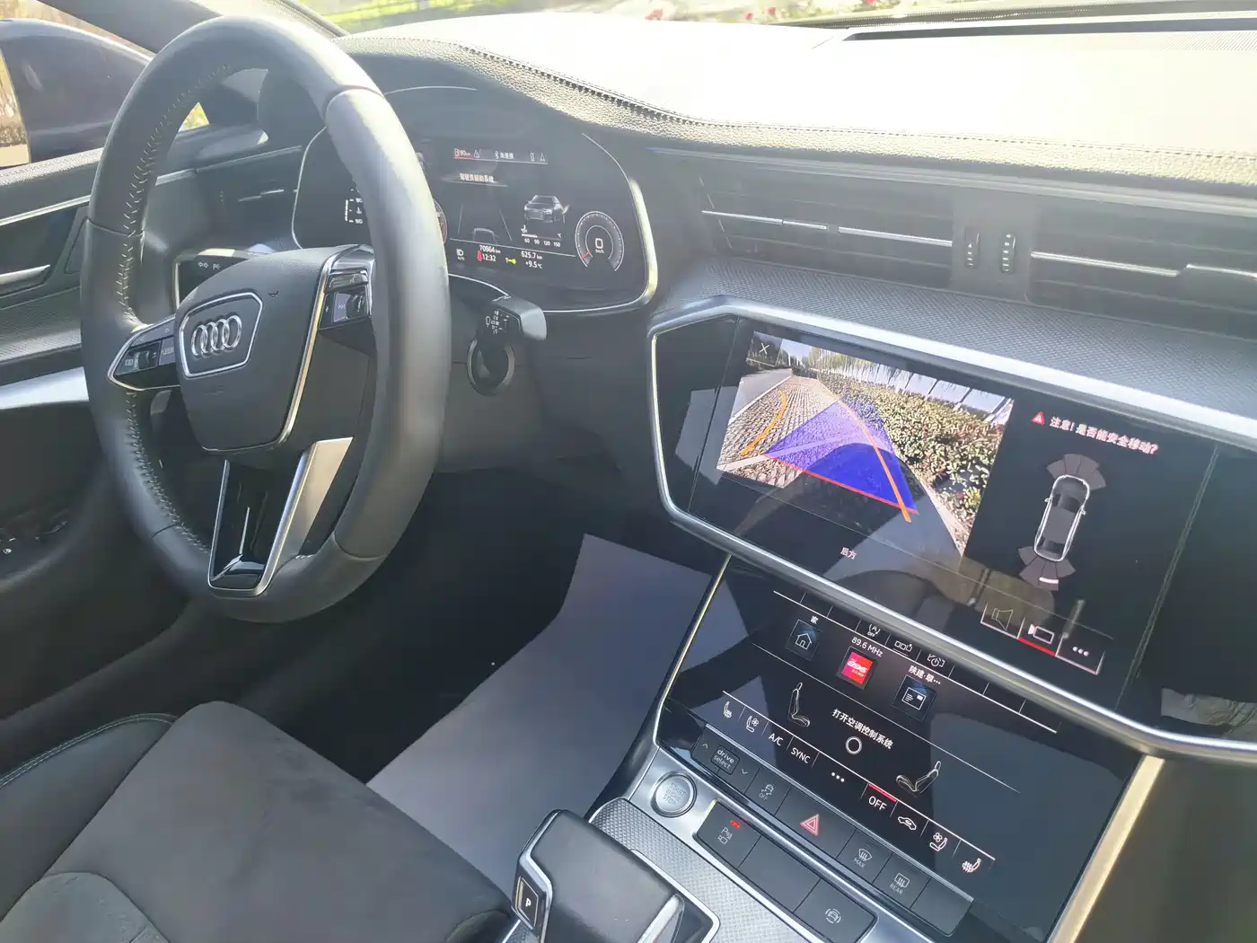 Audi A6L 2020 40 TFSI Luxury Dynamic фото 4