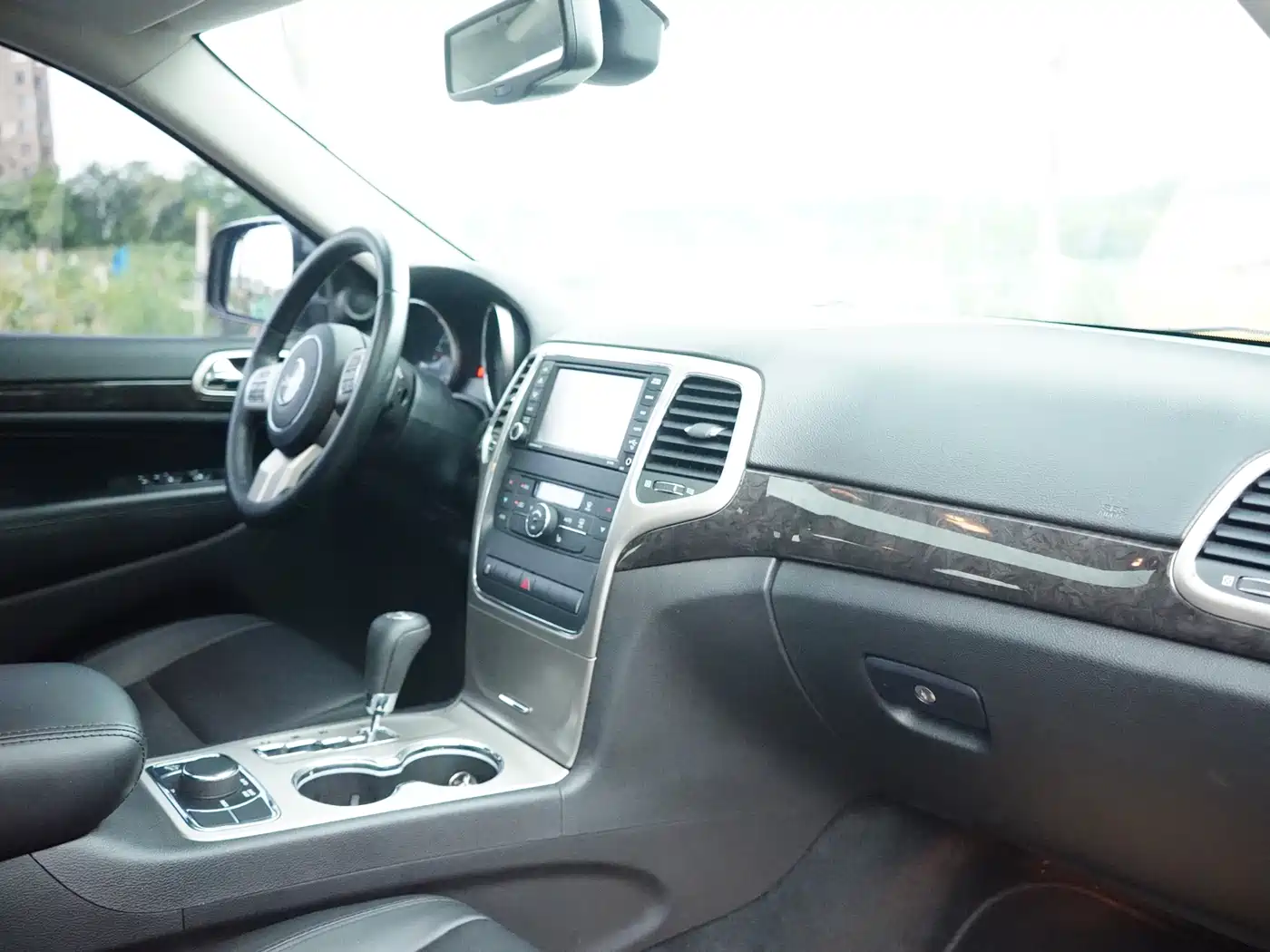 Фото 14 - Jeep Grand Cherokee (Import)