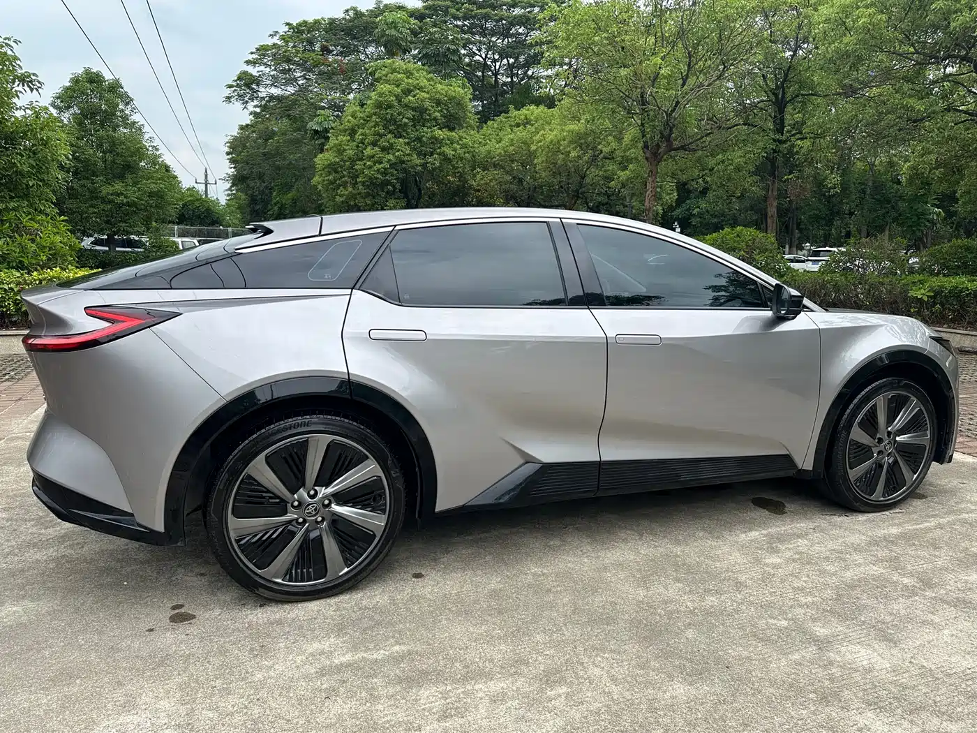 Toyota bZ5 2025 Model 550 PRO фото 13