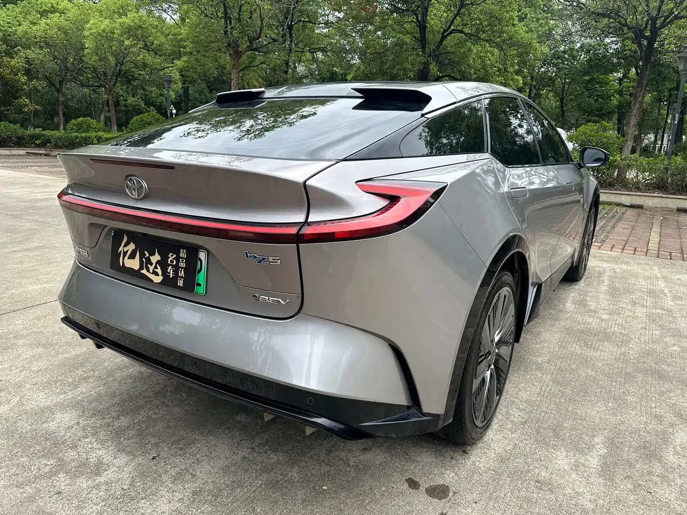 Toyota bZ5 2025 Model 550 PRO фото 14