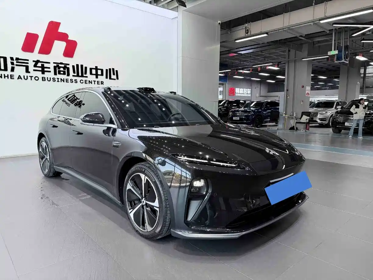 NIO NIO ET5T