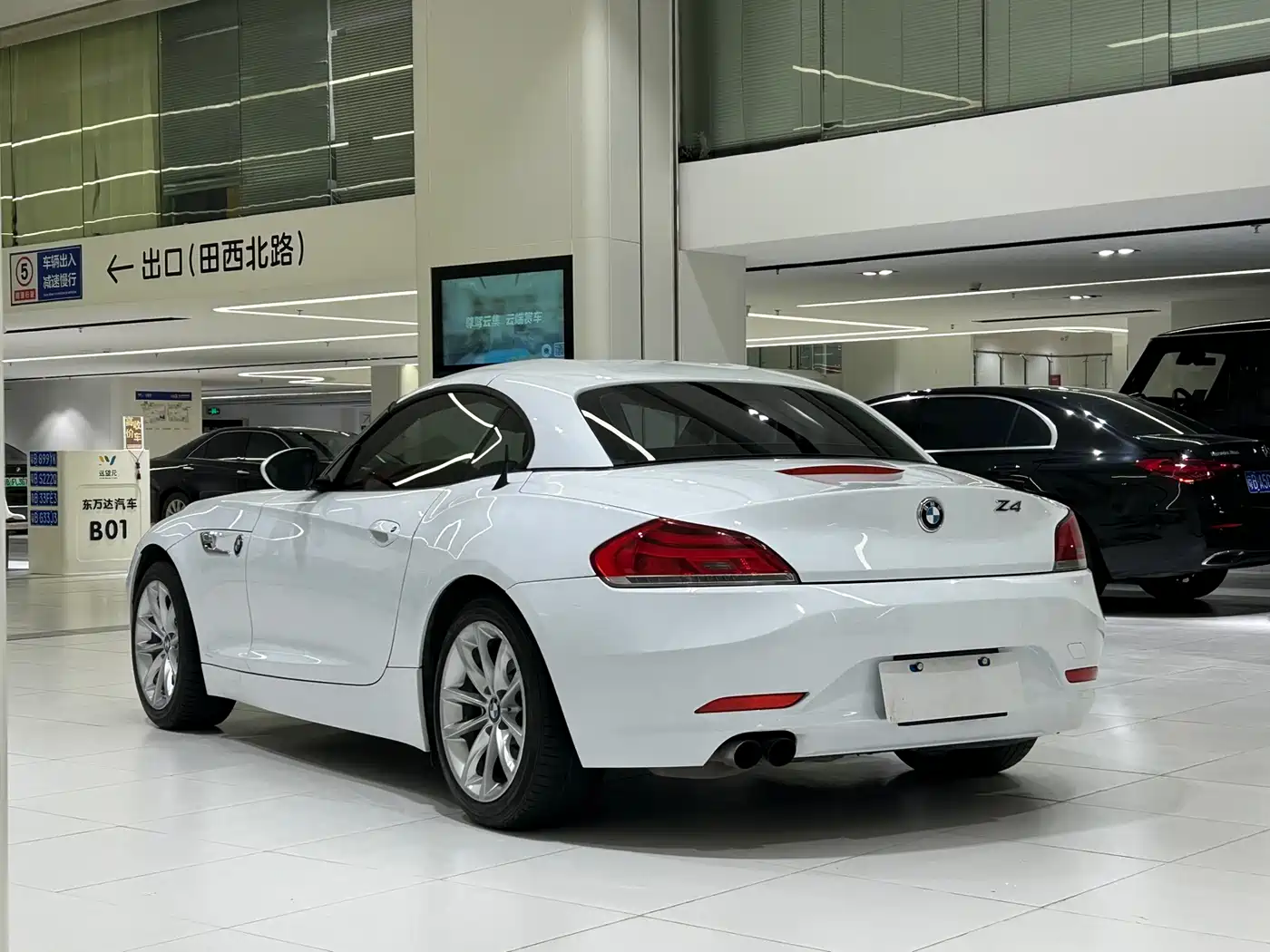 Фото 14 - BMW Z4