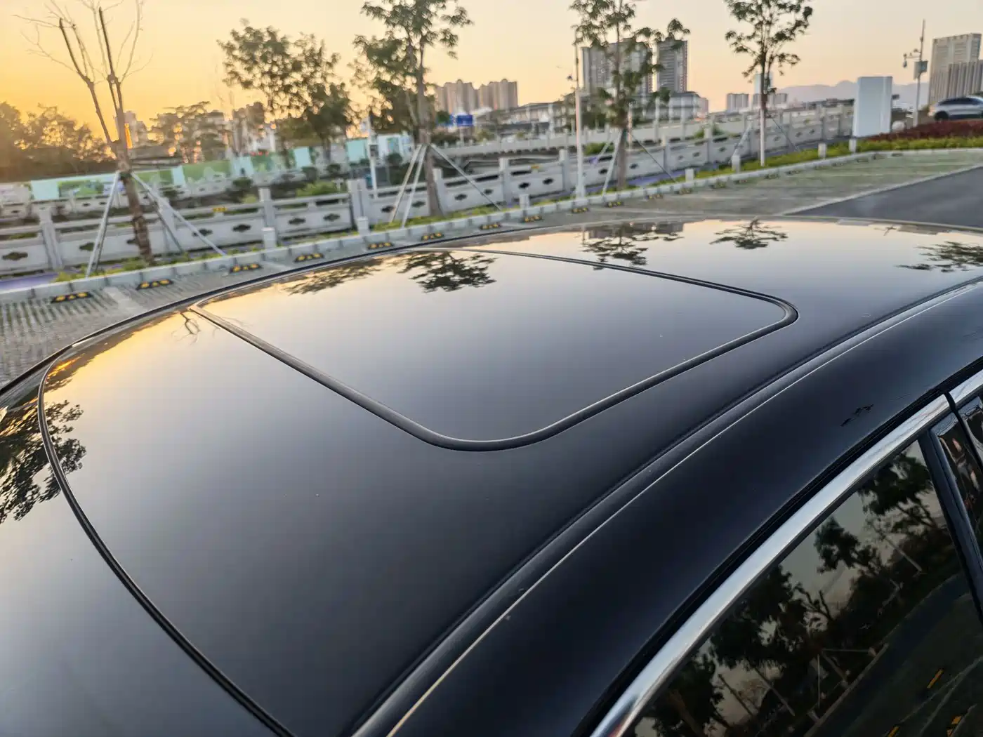 Toyota Crown 2018 2.0T Fashion Edition фото 8