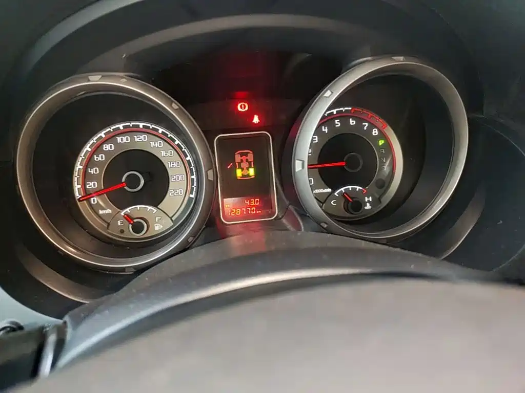 Mitsubishi Pajero (Import) 2016 3.0L Automatic Premium (China V) фото 12