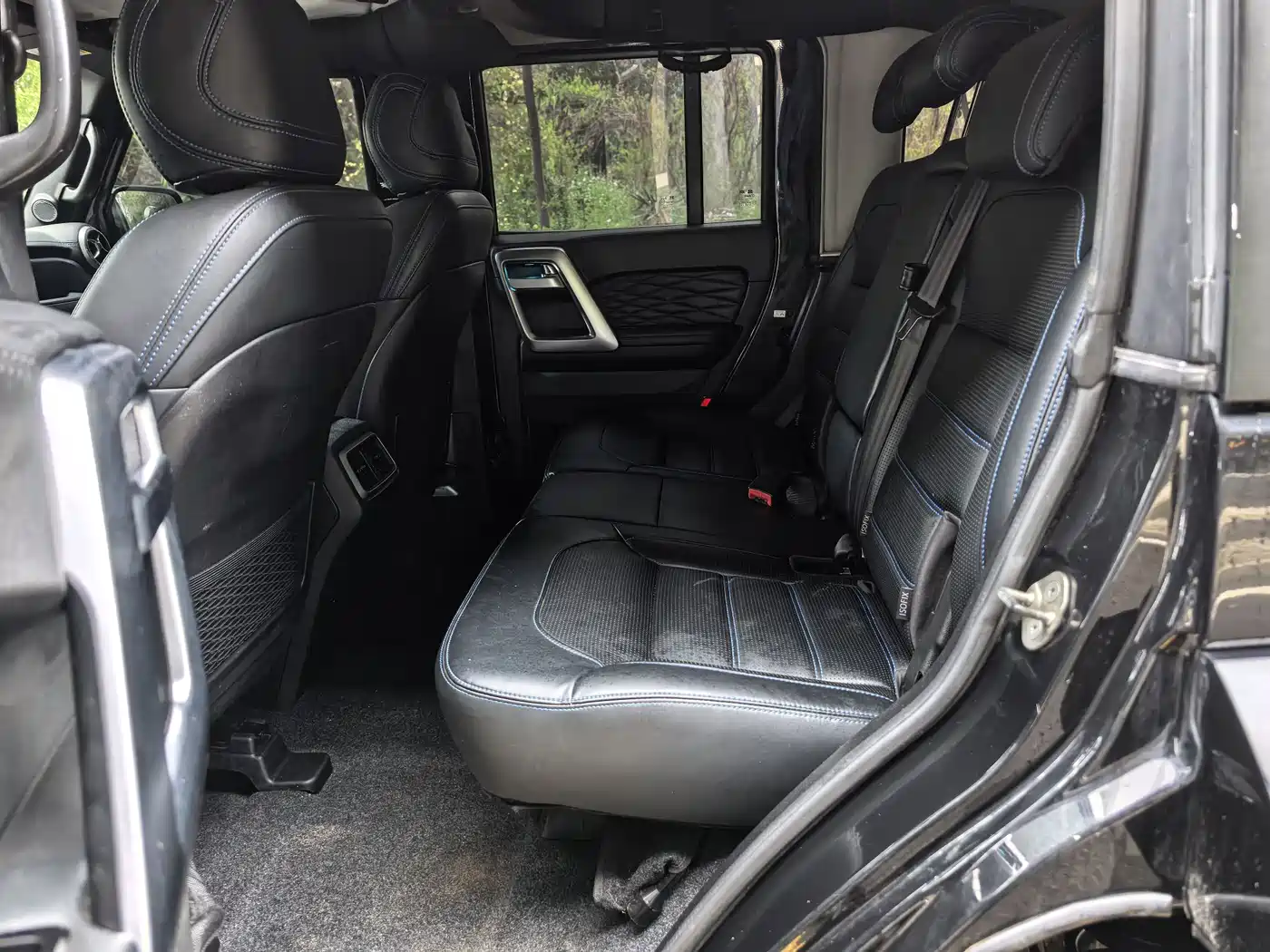 BAIC ORV Beijing Offroad BJ40 2020 2.0T Automatic AWD Urban Hunter Edition Hero Type фото 10
