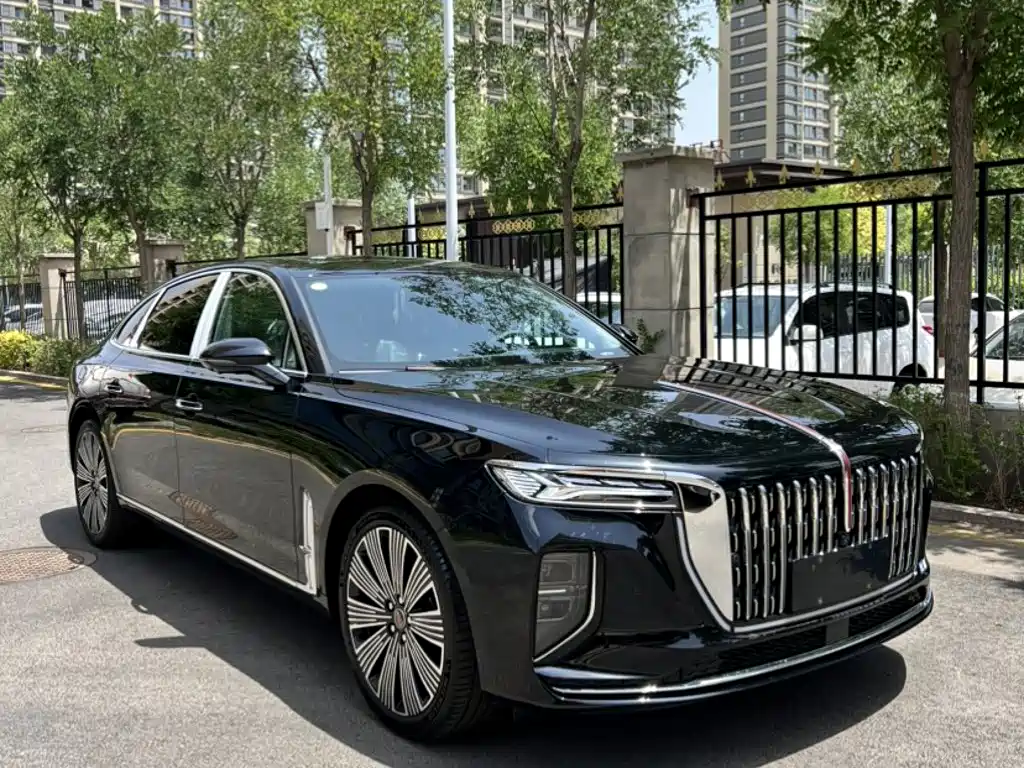Hongqi H9 2026 2025 2.0T 2WD Qixiang Luxury Business Edition 5-seater