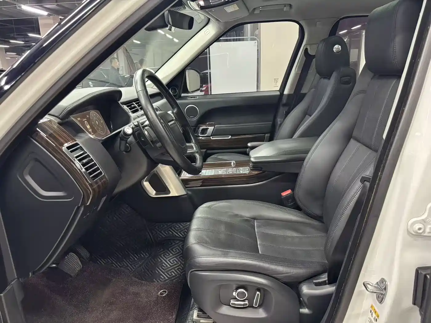 Land Rover Range Rover 2017 3.0 SC V6 Vogue SE Autobiography LWB фото 20