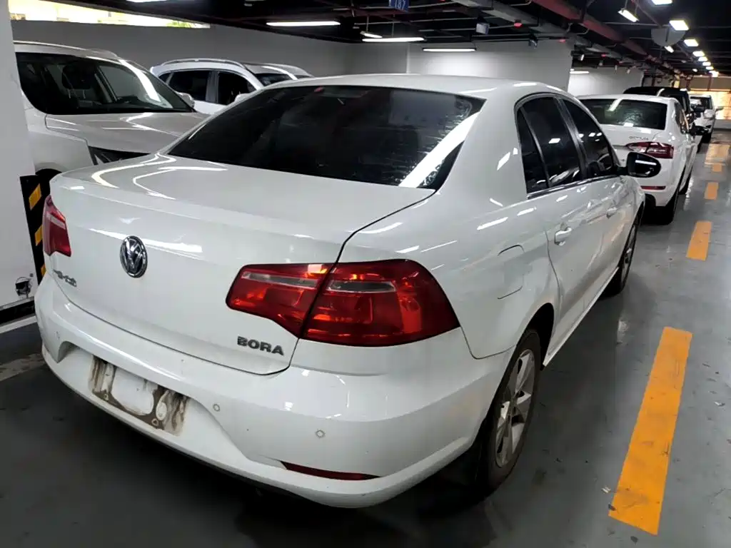Photo 7 - Volkswagen Bora