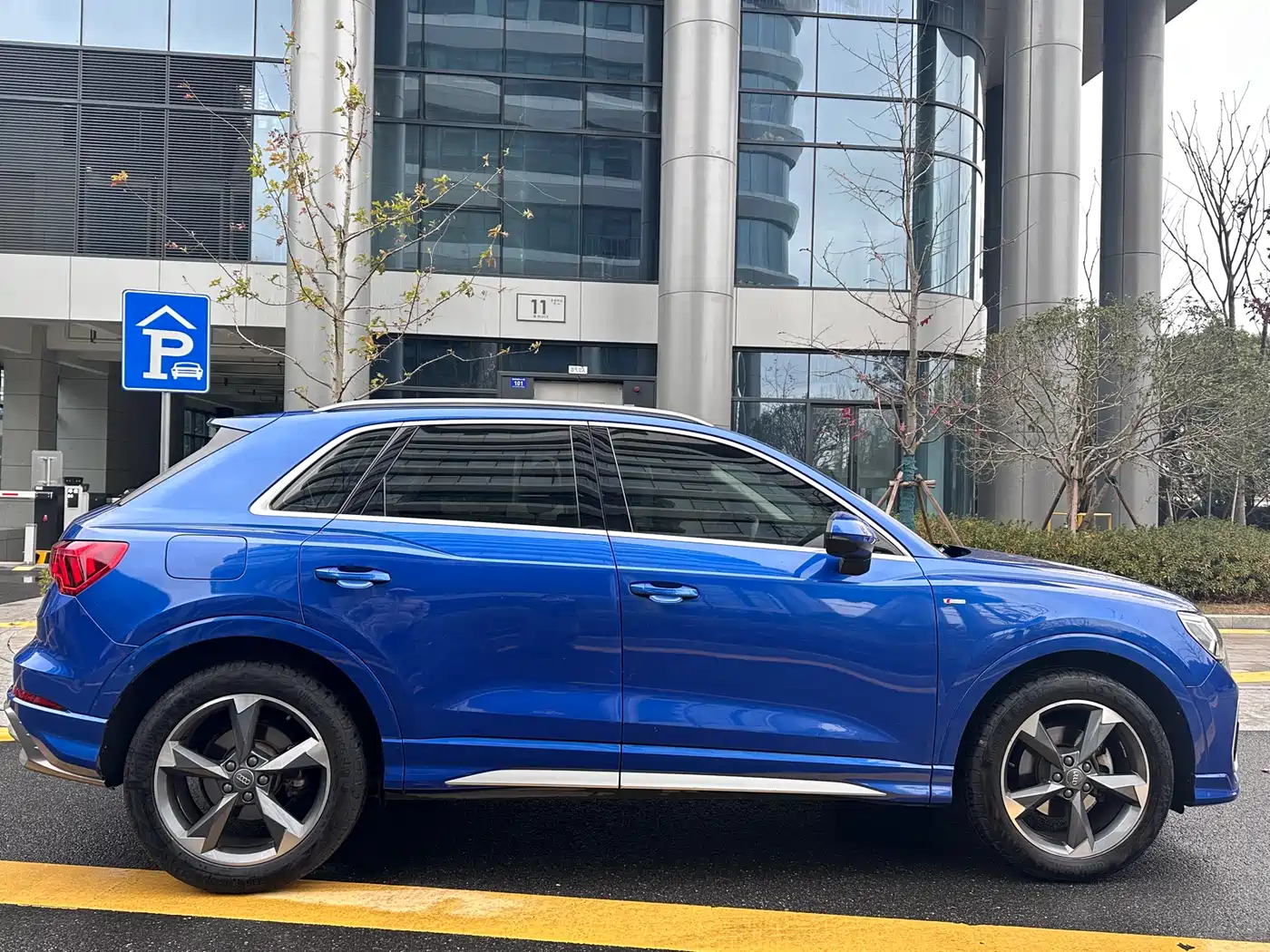 Audi Q3 2020 35 TFSI Fashion Dynamic фото 9