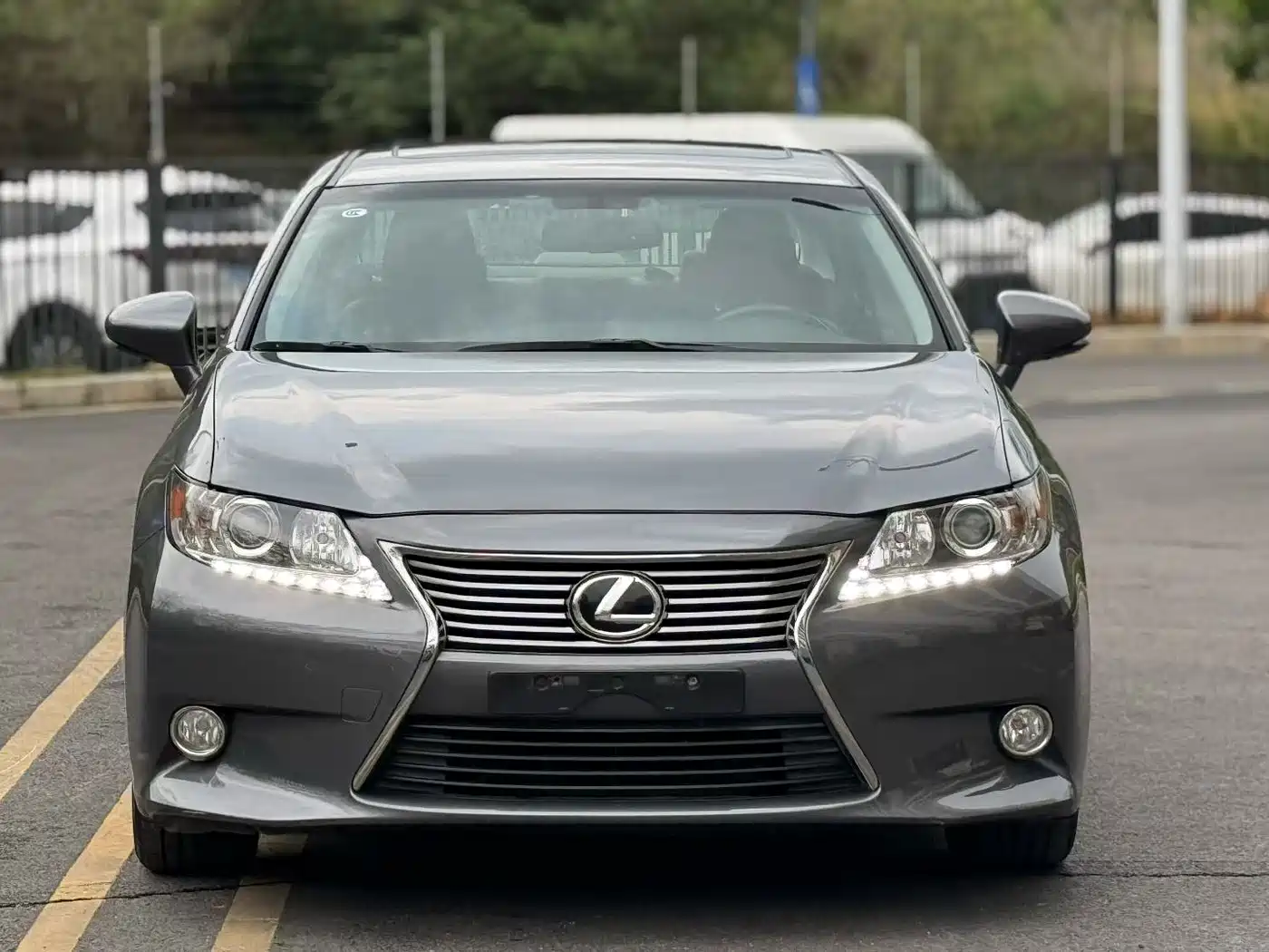 Lexus ES 2014 250 Elegance Edition фото 2