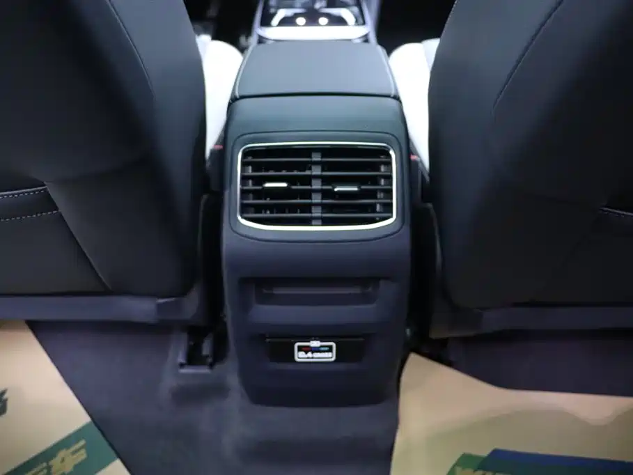 VOLKSWAGEN ID.4 CROZZ