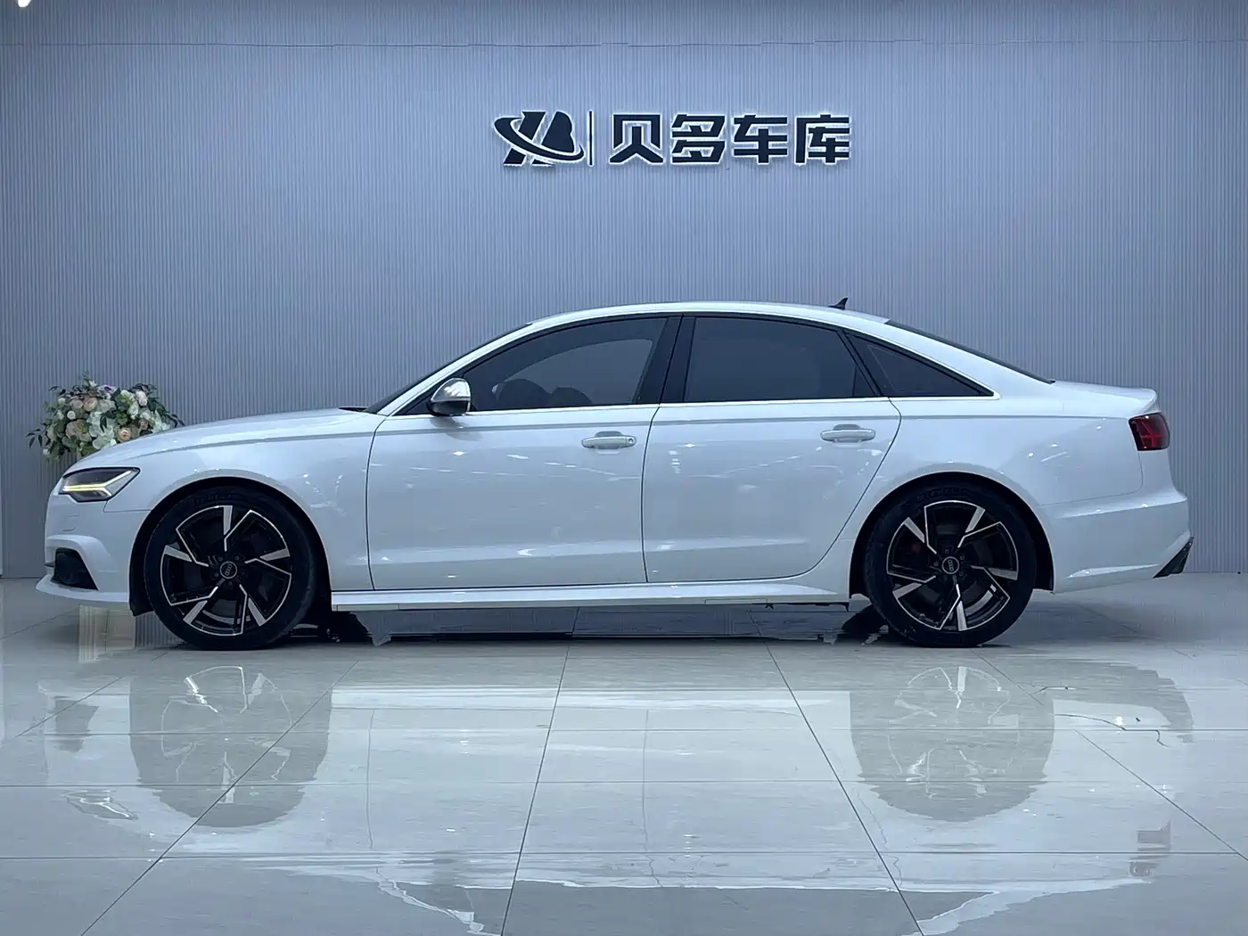 Audi S6 2016 S6 4.0TFSI фото 3