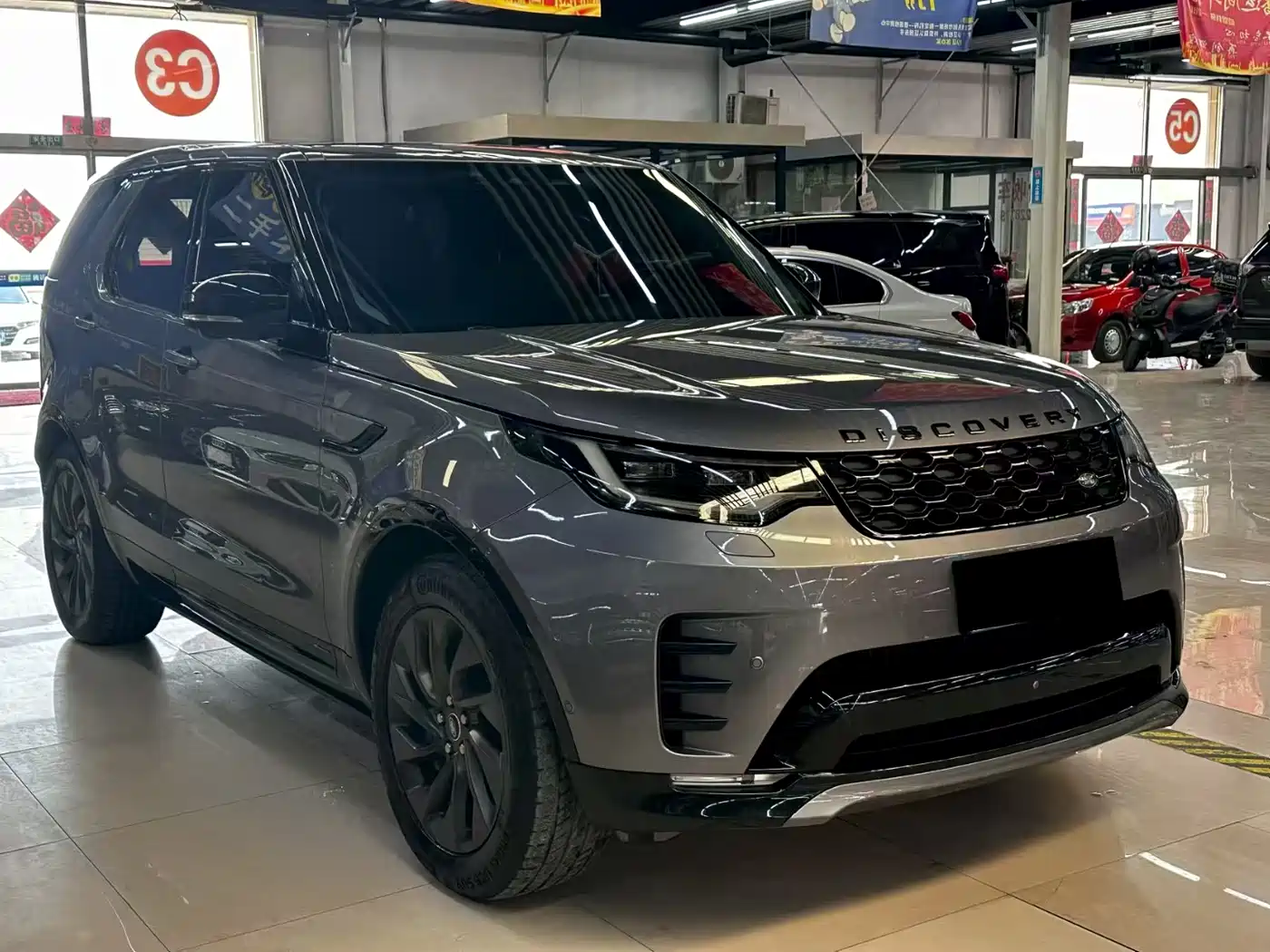 Land Rover Discovery 2021 360PS R-Dynamic S фото 3