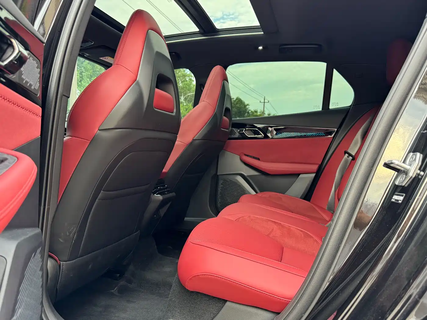 Lynk & Co 03 2026 2026 Model Big Rear Wing Edition