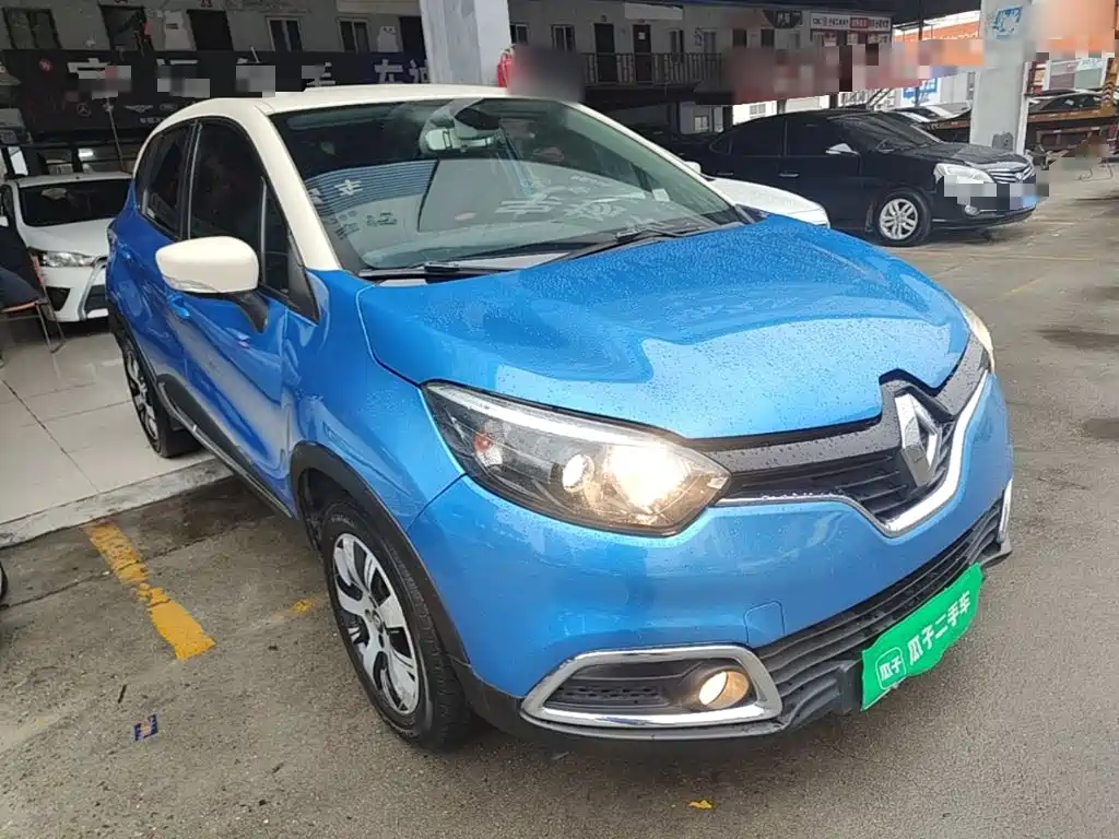 Фото 4 - Renault Captur