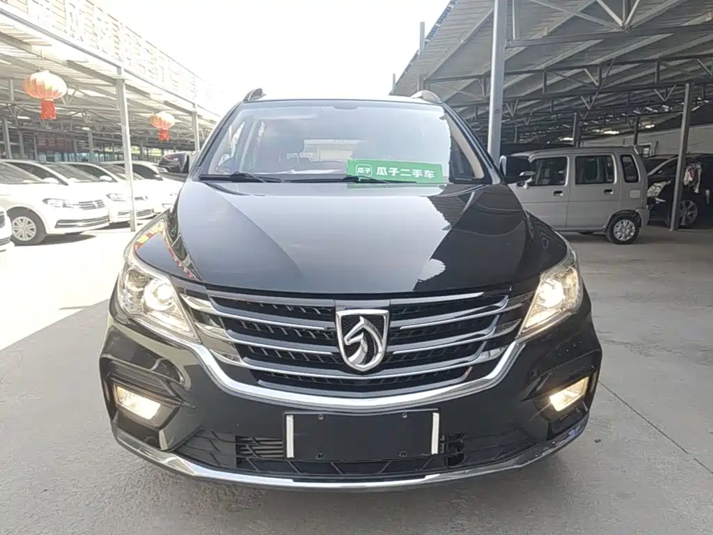 Фото 3 - Baojun 560