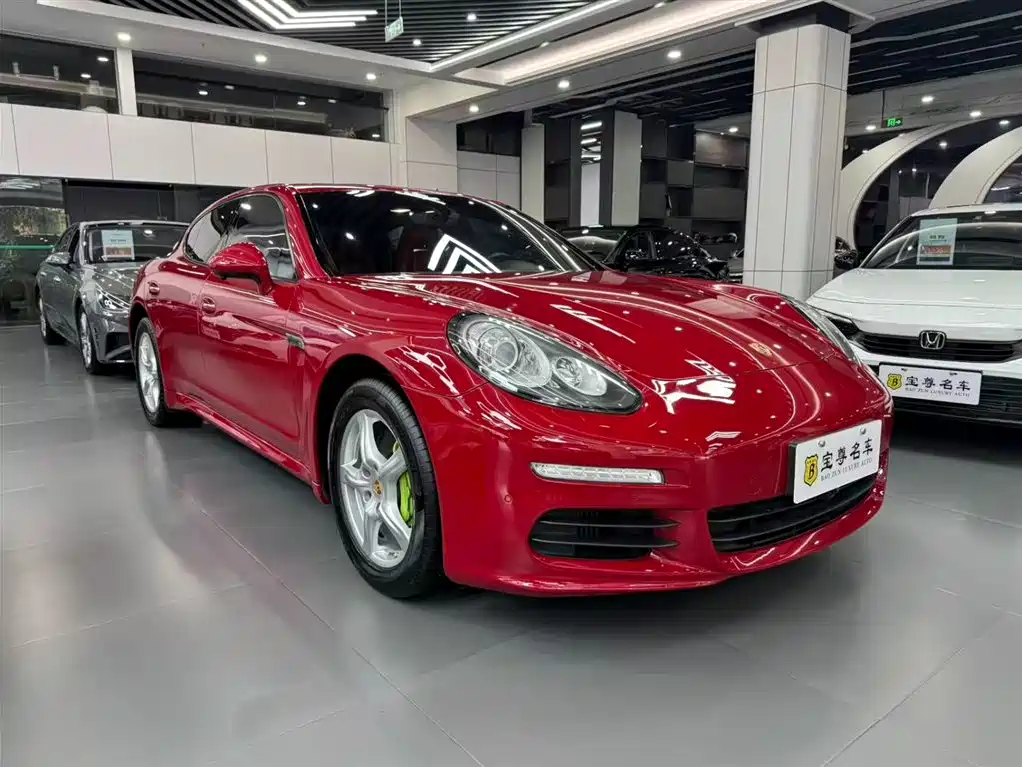 Porsche Panamera 2014 Panamera 3.0T фото 3