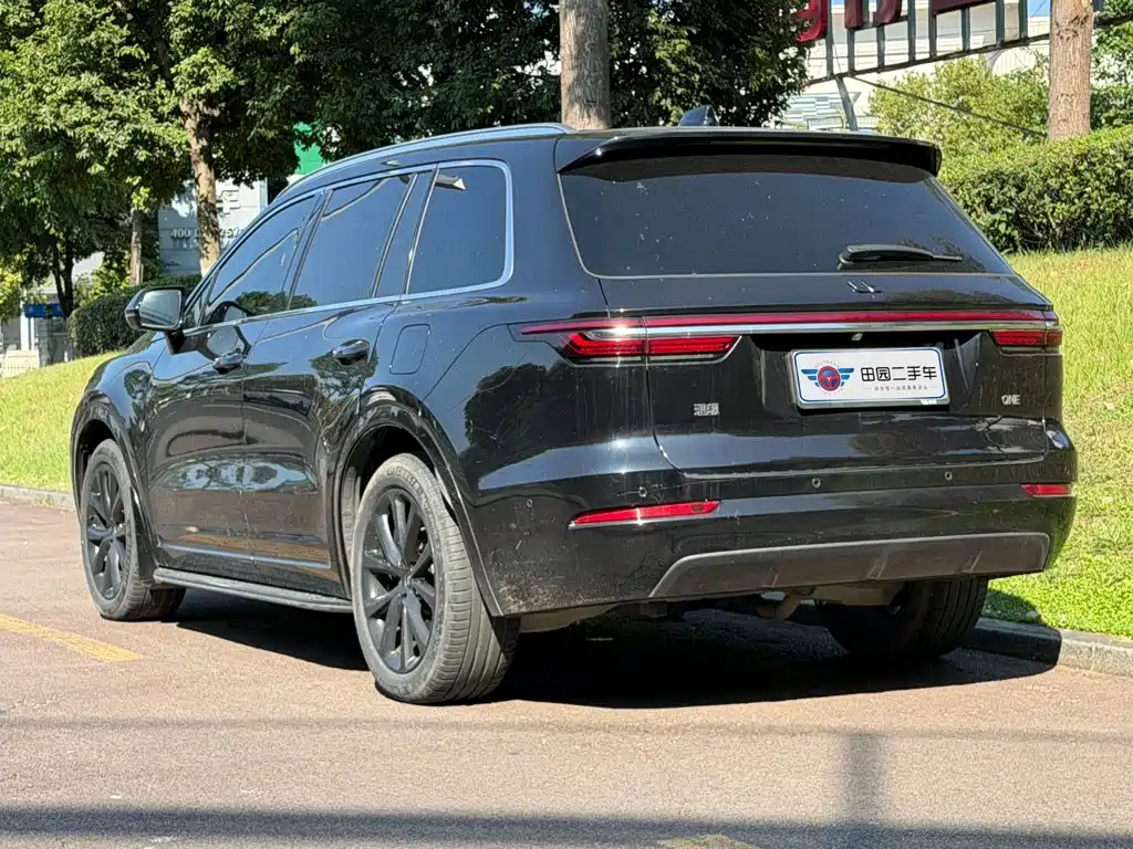 Photo 4 - Li Auto Li ONE