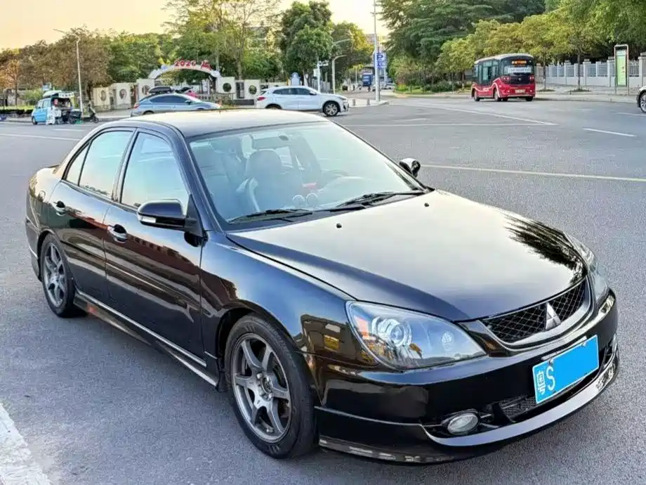 Mitsubishi Lancer 2012 1.6L Manual Luxury EXi фото 3