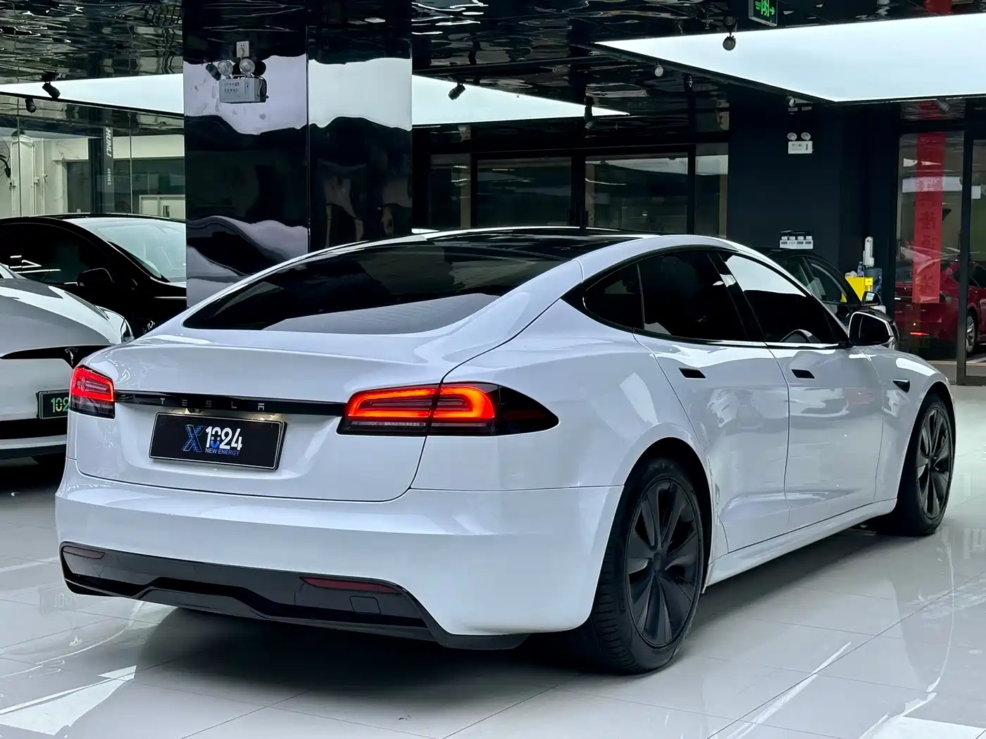 Tesla Model S 2023 2023 Dual Motor All-Wheel Drive Edition