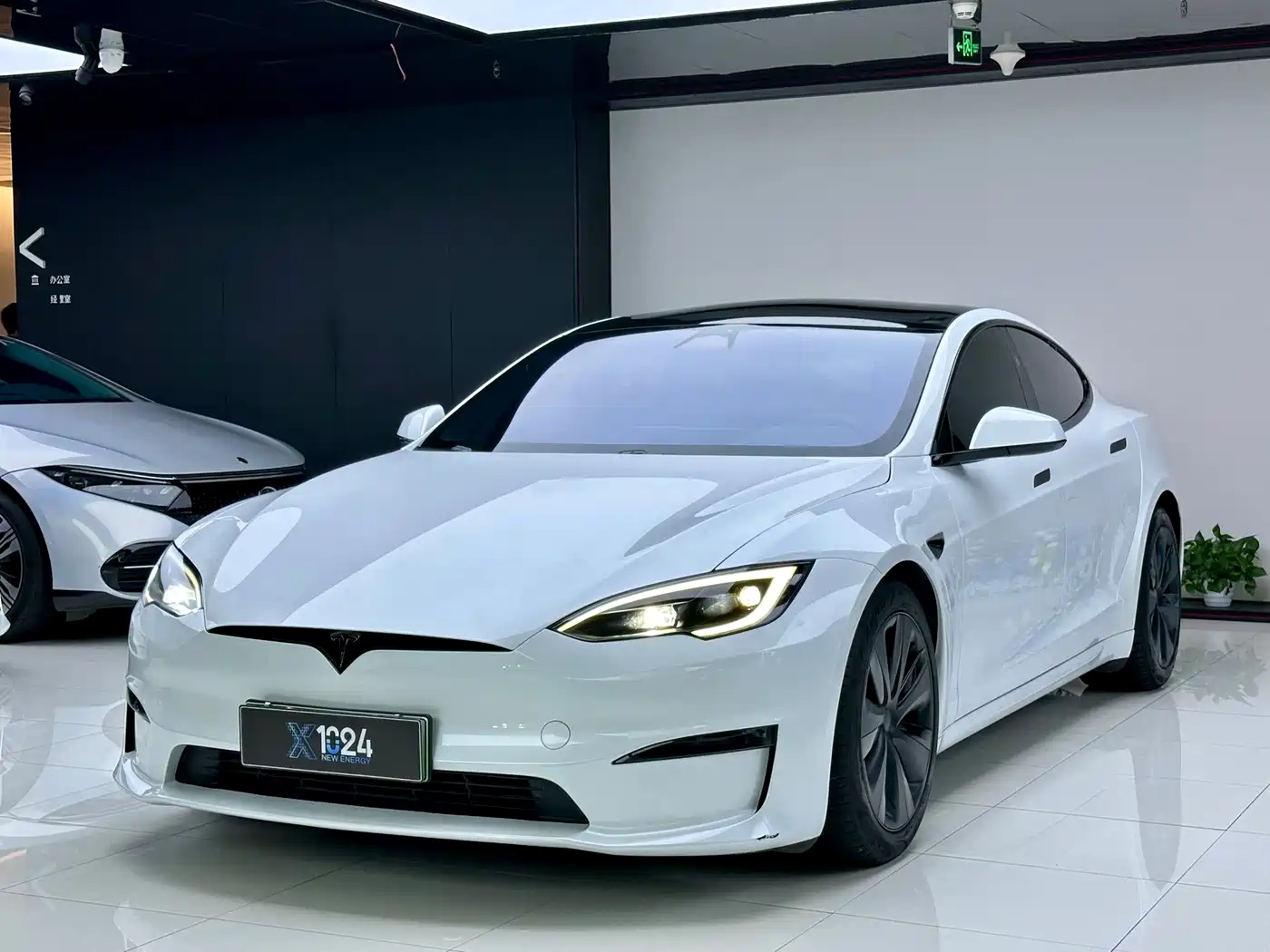 Tesla Model S 2023 2023 Dual Motor All-Wheel Drive Edition