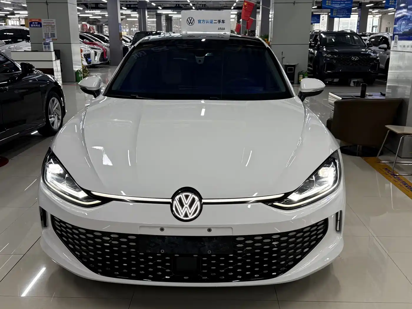 Volkswagen Lamando 2022 Lamando L 280TSI DSG Cool Edition фото 2