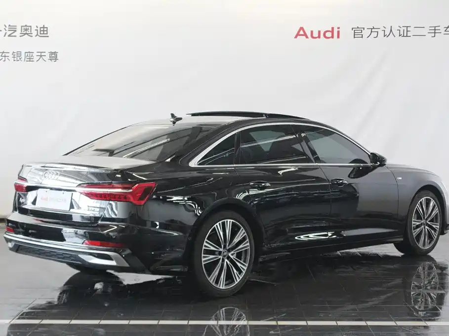 Фото 8 - Audi A6L