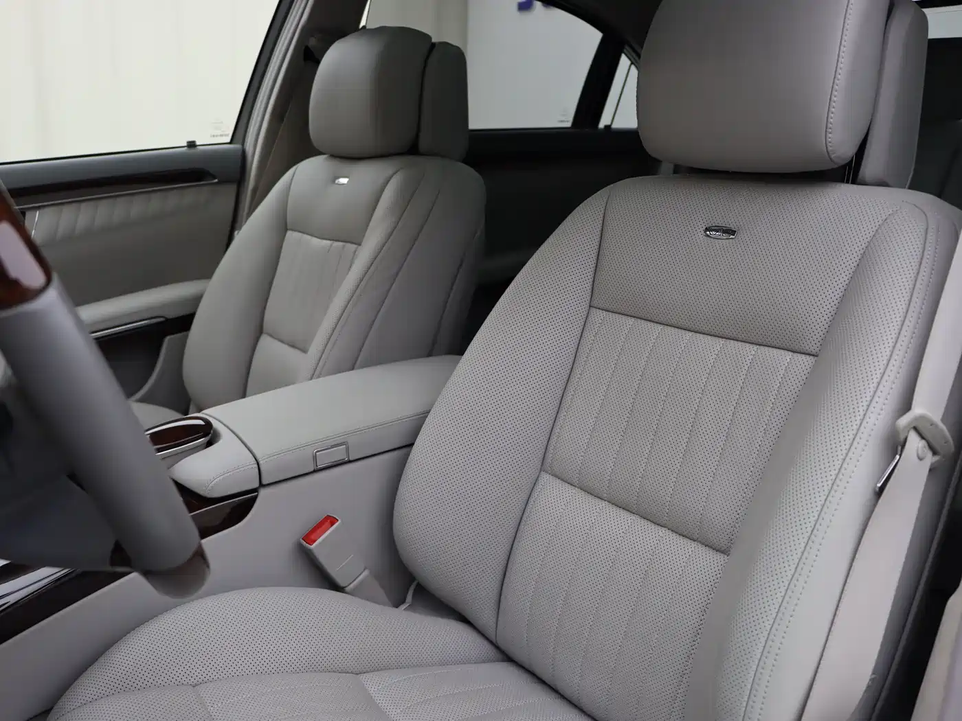 Mercedes-Benz S-Class 2010 S 600 L фото 7
