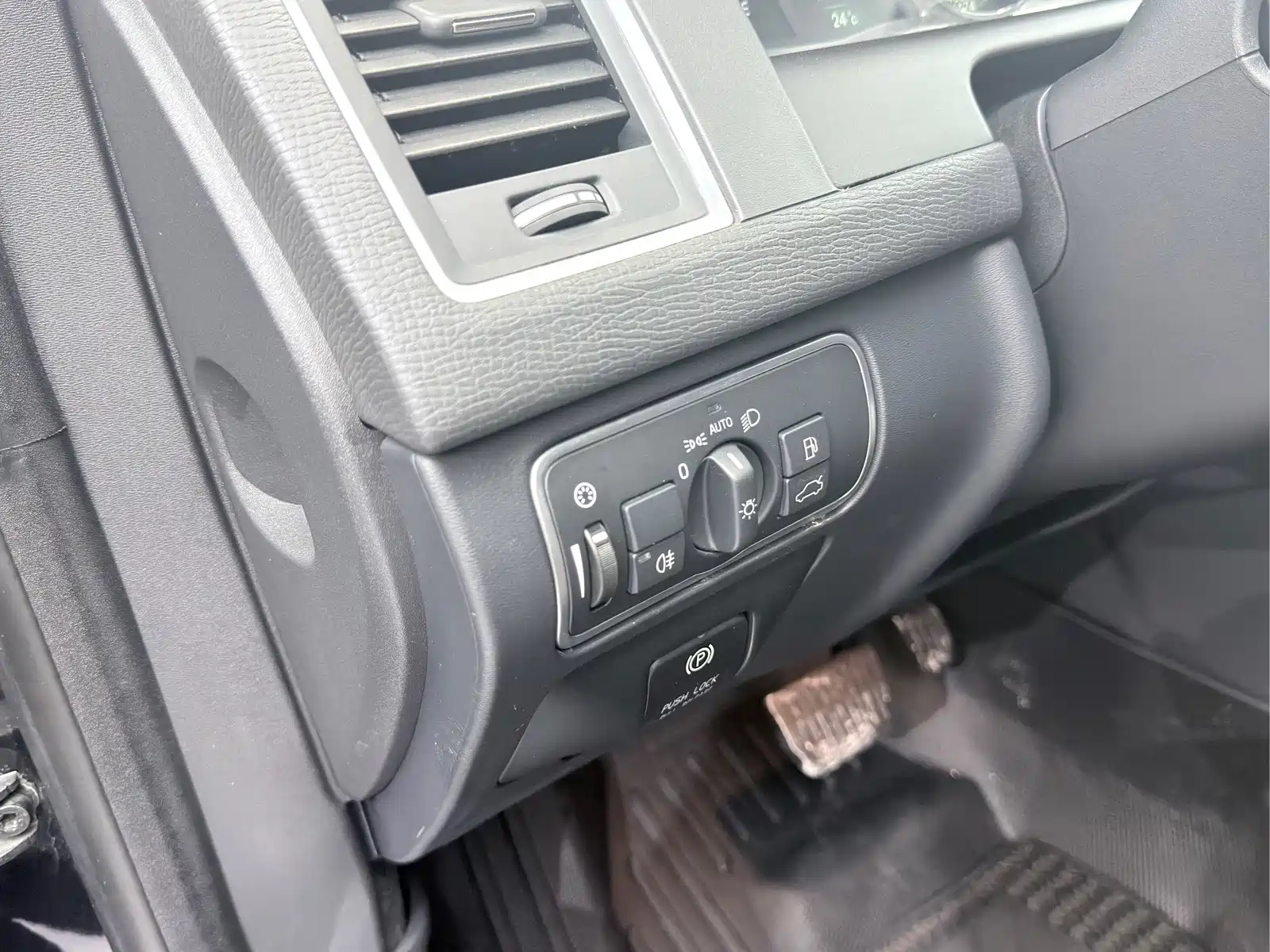 Фото 9 - Volvo XC60 (Import)